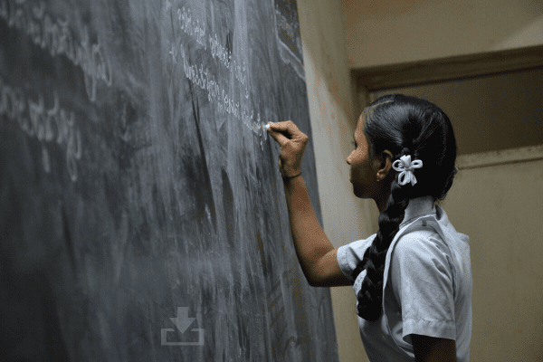 शिक्षा पर हिंदी निबंध Hindi nibandh, shiksha par hindi nibandh Hindi essay