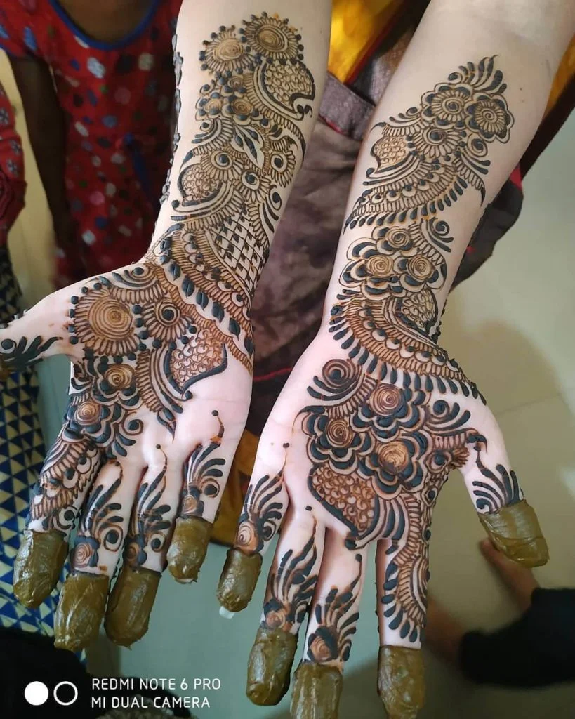 Design Mehndi Hand Photo