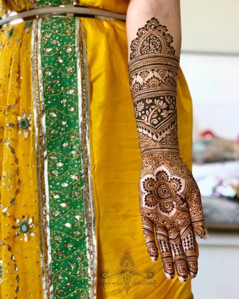 mehndi design images of Bridal