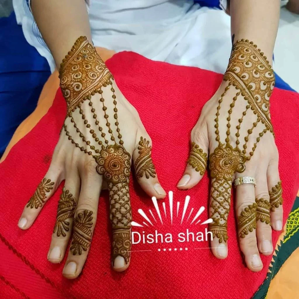 simple mehndi designs pic