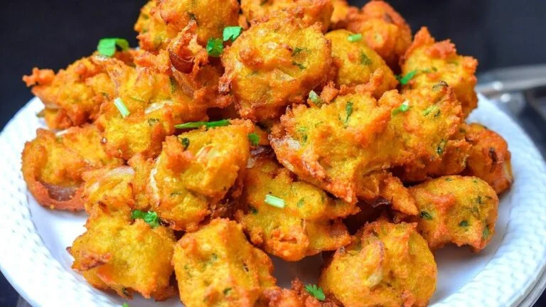 पकोड़े को इंग्लिश में क्या कहते हैं? | Pakode ko english mein kya kahate hain