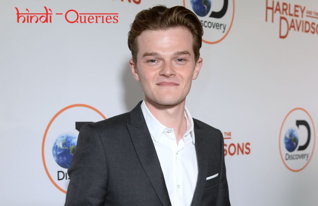 Robert Aramayo Biography in Hindi & Personal Details