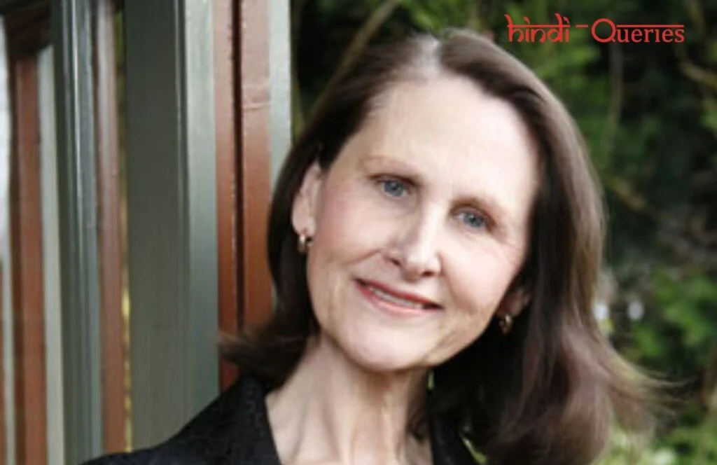 Julia Fox (Author) Biography, Age, Height, Husband, Boyfriend, Family, Wiki, Career, Photos, Net Worth & More
