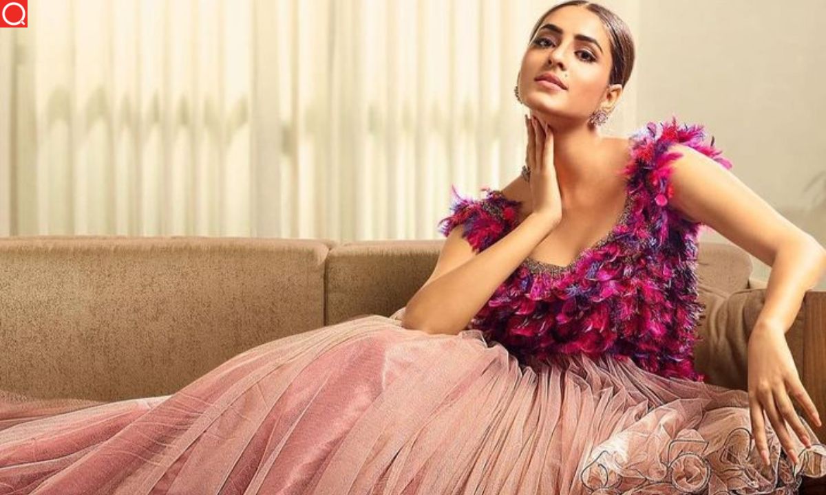 Mansi Taxak (Actress) Biography, Wiki, Age, Height, Family, Boyfriend & More