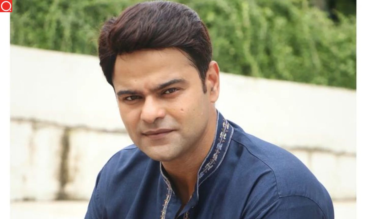 Piyush Ranade (Actor) Wiki, Age, Wife, Family & More